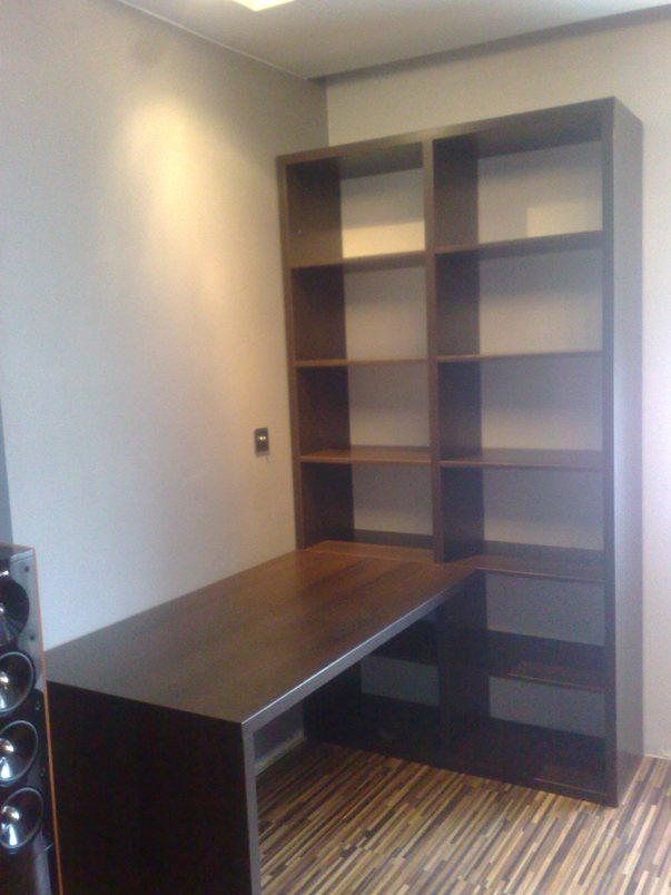 Regal z biurkiem www.poznanskimeble.pl tel. 505-521-063.jpg